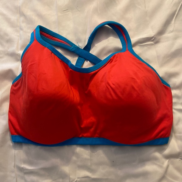 Natori Intimates & Sleepwear Natori 32h Sports Bra Poshmark